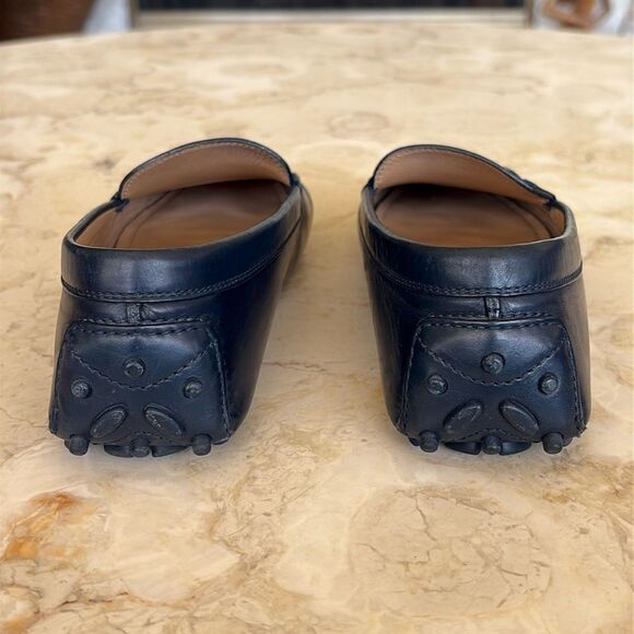 Salvatore Ferragamo Leather Driver with Gancini Ornament - Picture 8 of 16